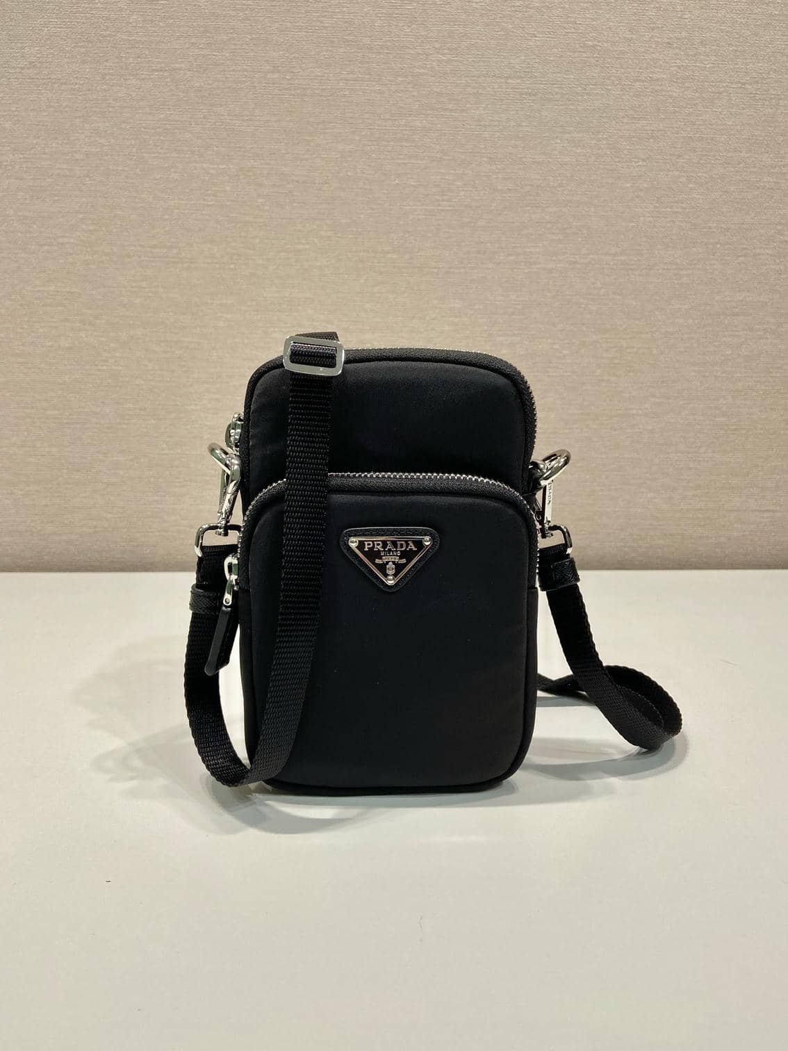 022Series-Chest Bag